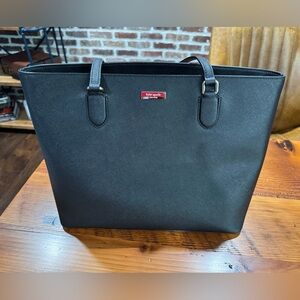 Kate Spade Laurel Way Jaelyn Laptop bag. Used-like new.